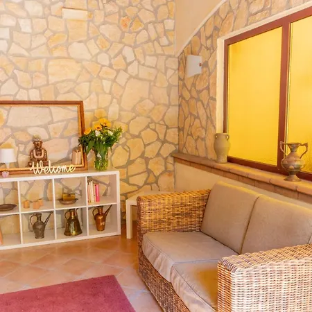 Puerto Seguro Bed & Breakfast