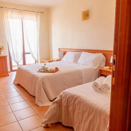 Puerto Seguro Bed & Breakfast Pizzo (Calabria)