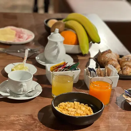 Frühstückspension Puerto Seguro 4*